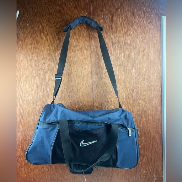 Nike Bags Nike Duffle Bag Vintage Poshmark